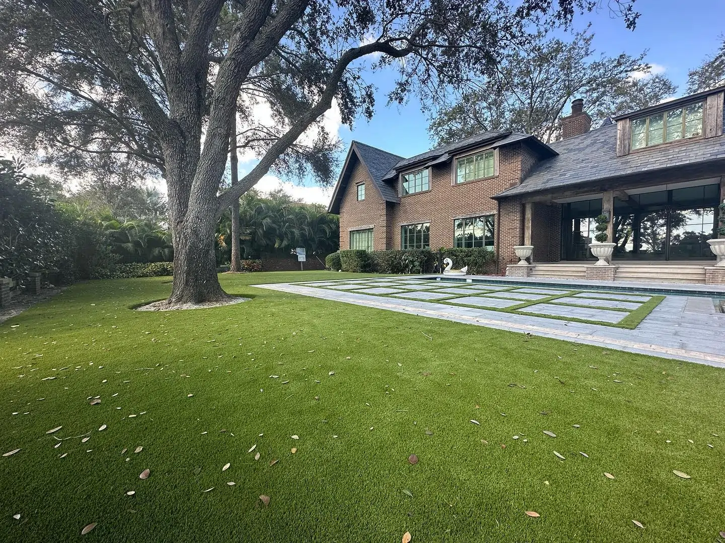 residential lawn artificial grass SYNLawn Tampa