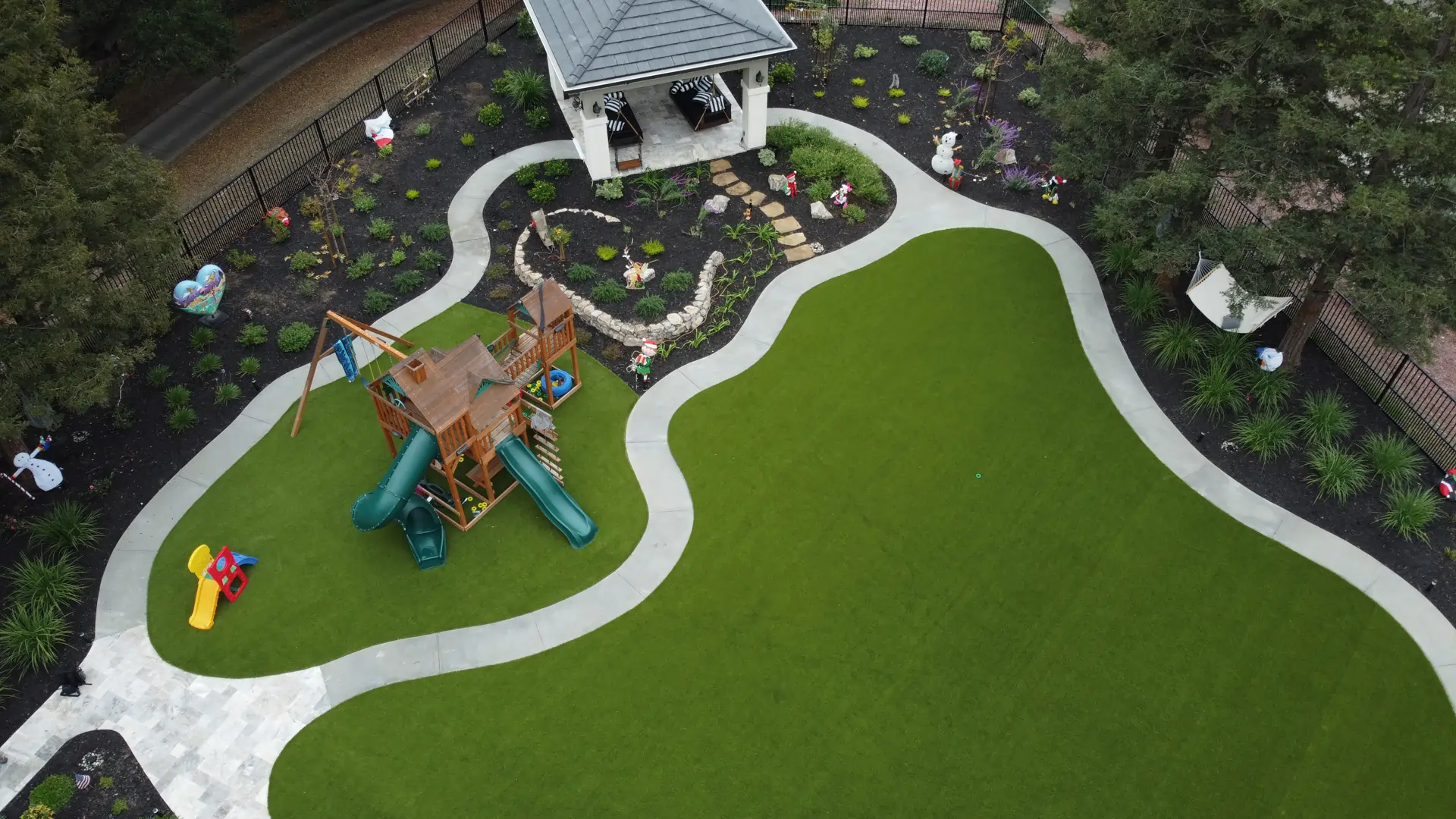 SYNLawn Tampa Playground Turf Installation