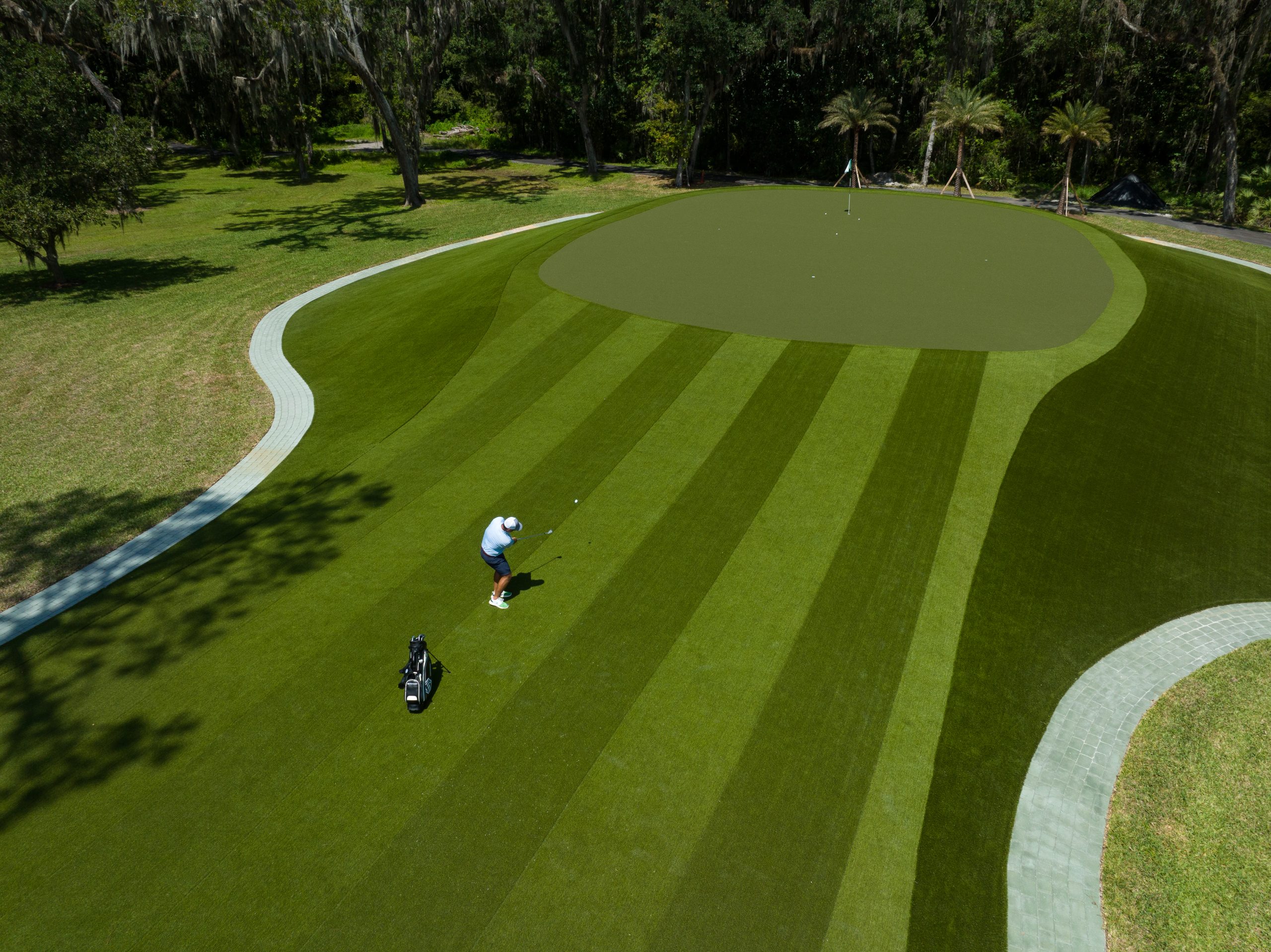 SYNLawn Golf custom putting green SYNLawn Golf custom Tampa putting green